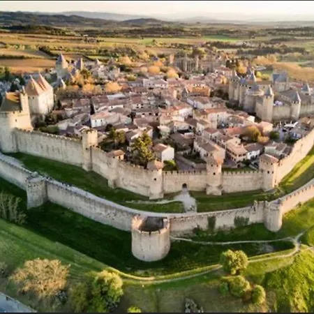 Au Pied De La Cite Medievale - Le 127 아파트 *